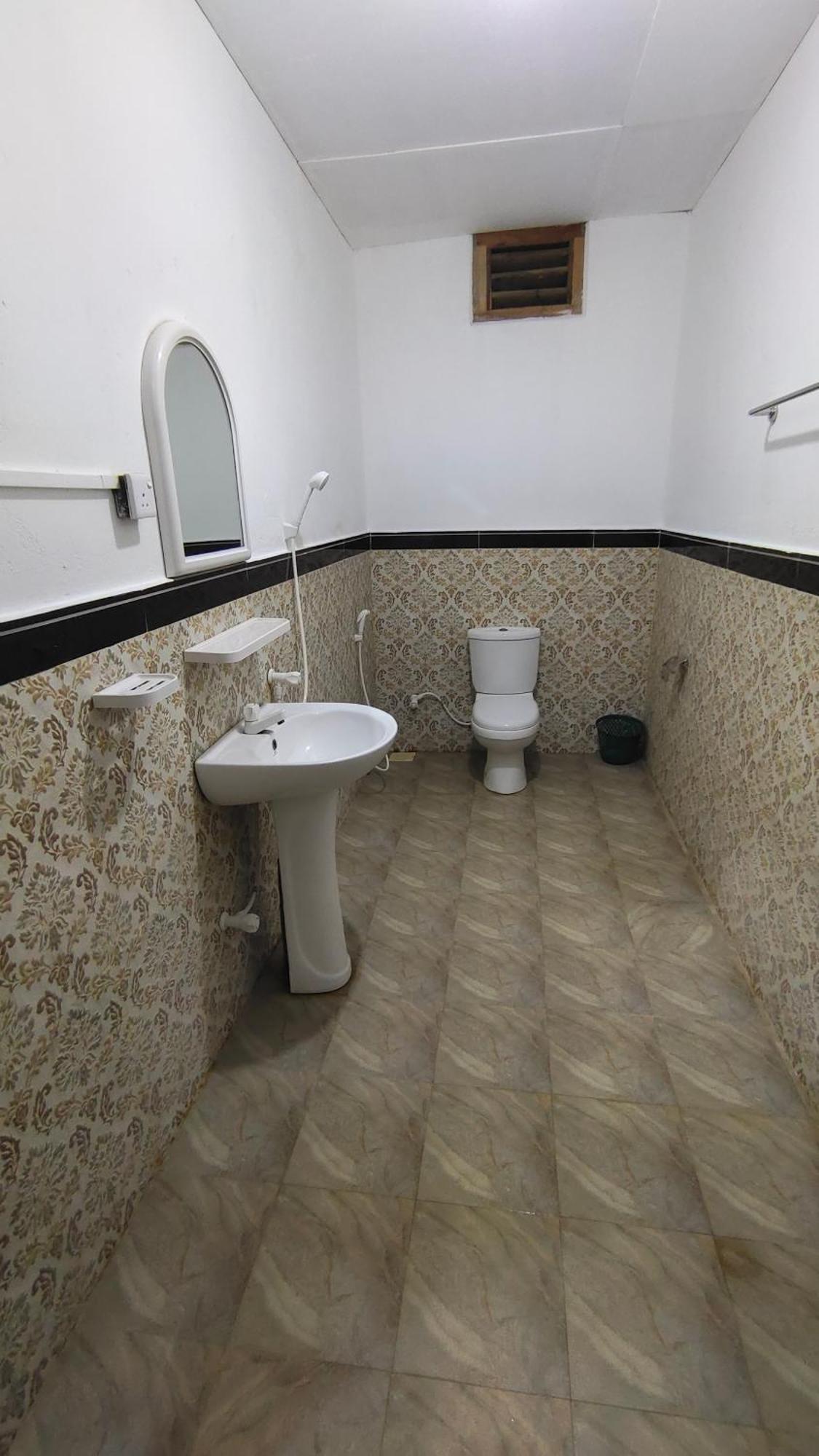 بيت شباب Costels Arugambay آروغام المظهر الخارجي الصورة